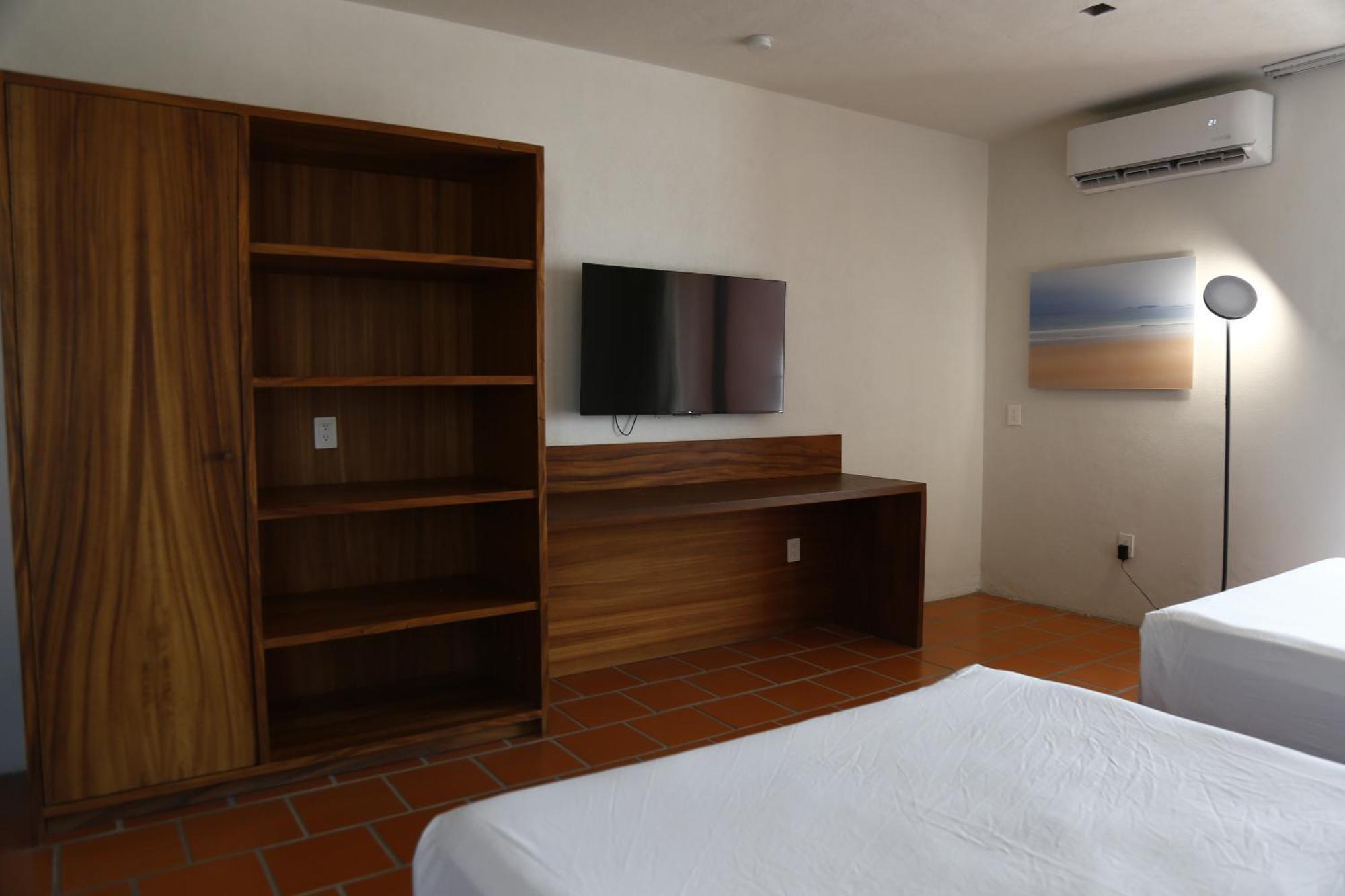 Aurelia Hotel San Patricio - Melaque