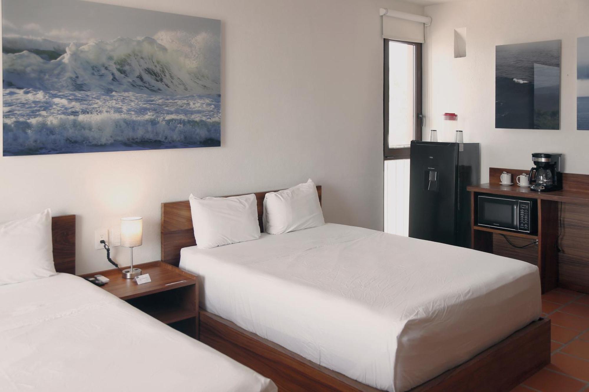 Aurelia Hotel *